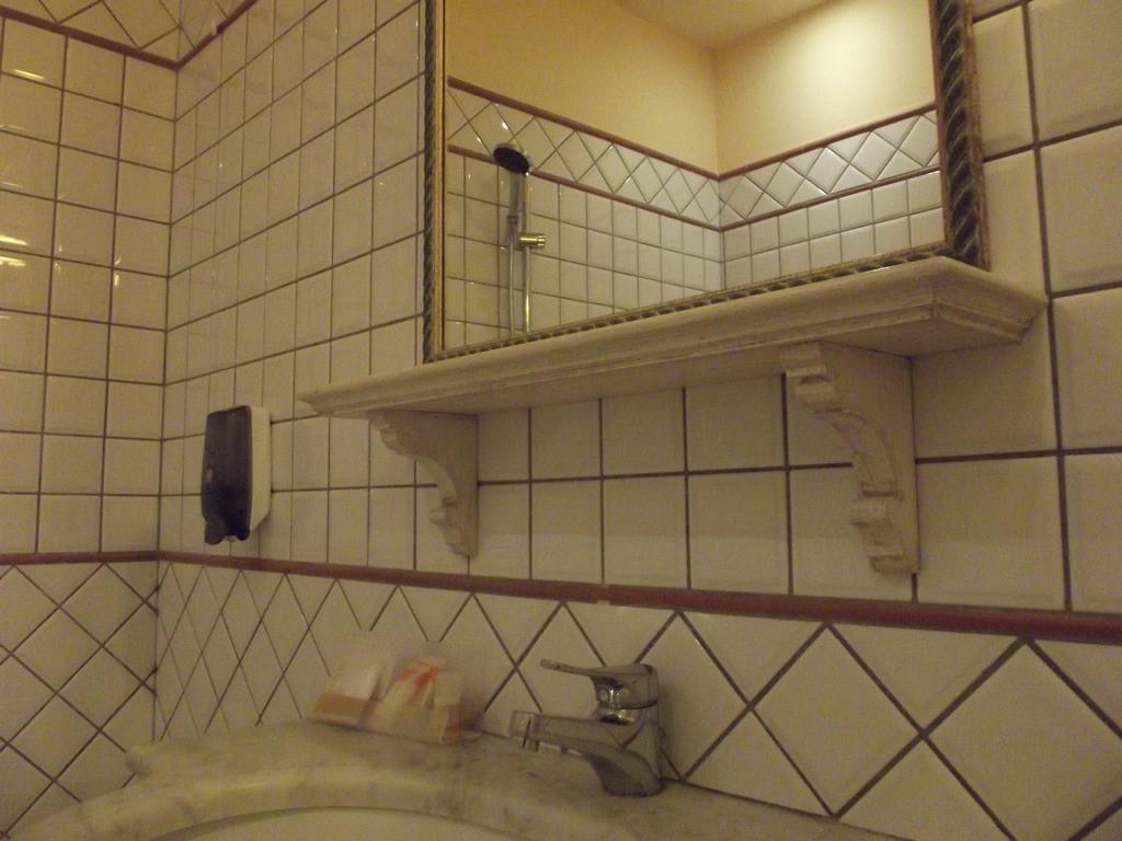 Acos Marsala City Hotel Rum bild
