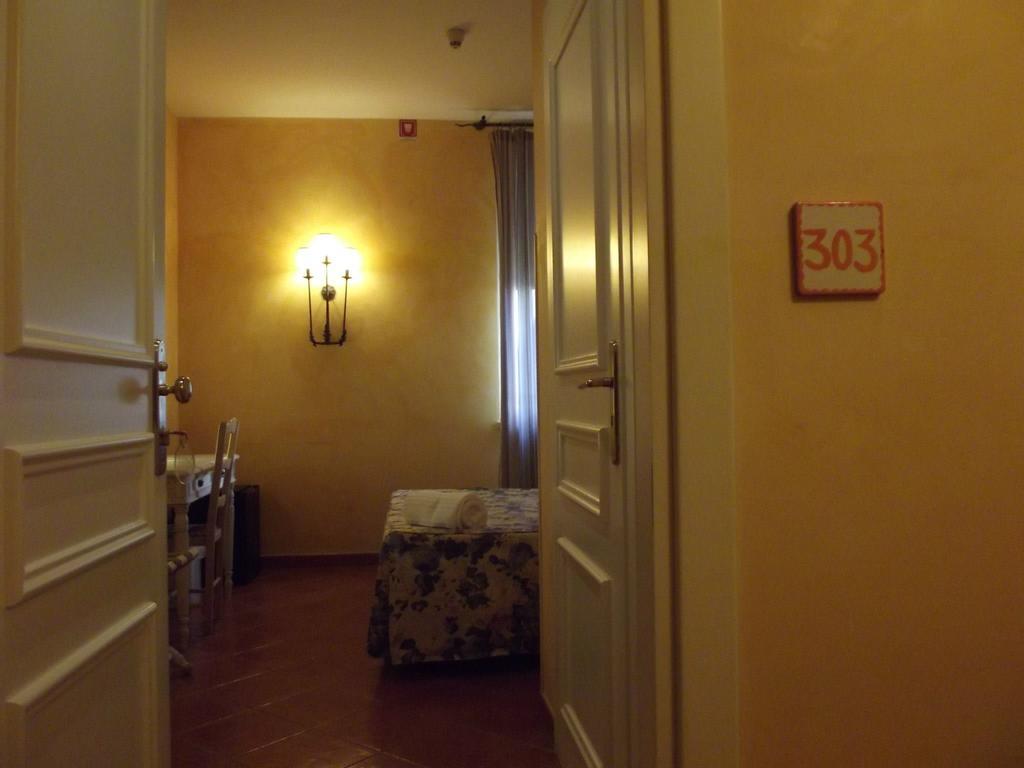 Acos Marsala City Hotel Rum bild