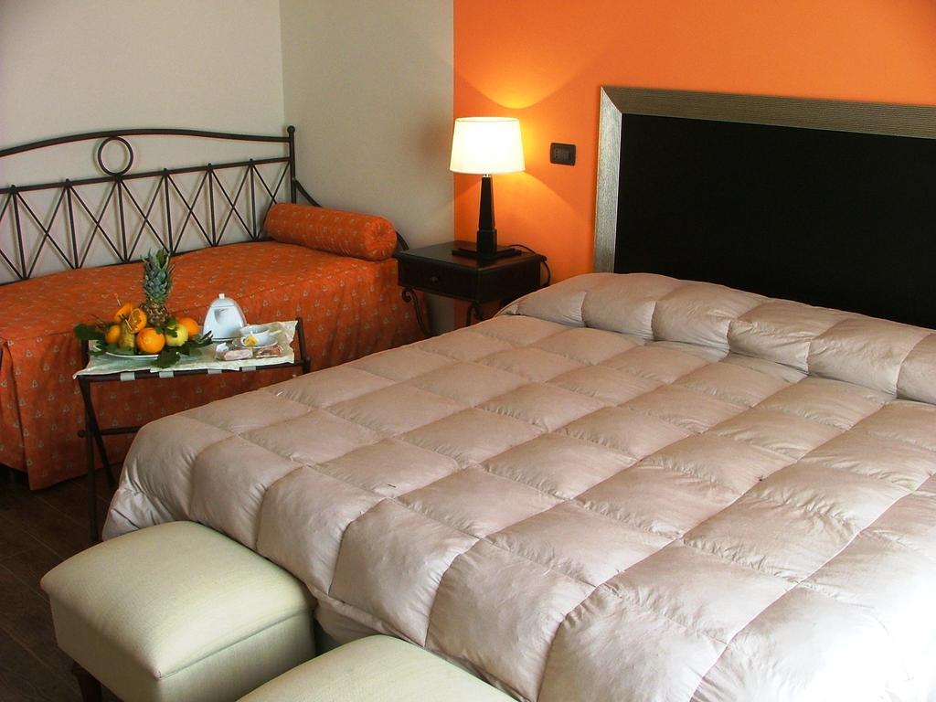Acos Marsala City Hotel Rum bild